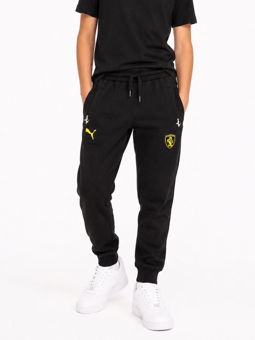 Puma Scuderia Ferrari Youth Black Jogger Sweatpants Size 10 Years Like New